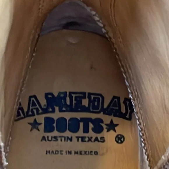 NWT Women's Boise State University Gameday Boots - Picture 4 of 7